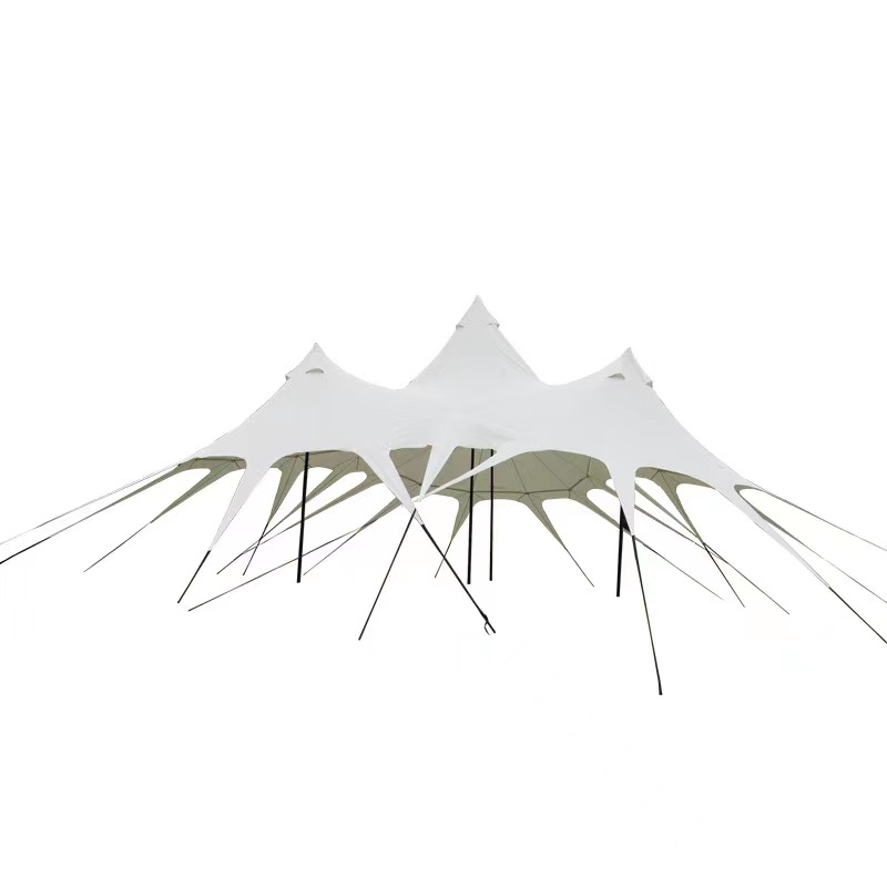 Tienda de campaña Lotus Awing en el sitio de glamping 4 Peaks: lona parasol para acampar